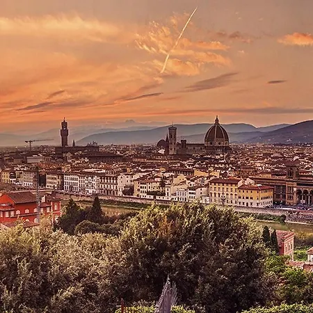 Oda ve Kahvaltı Verdi Floransa